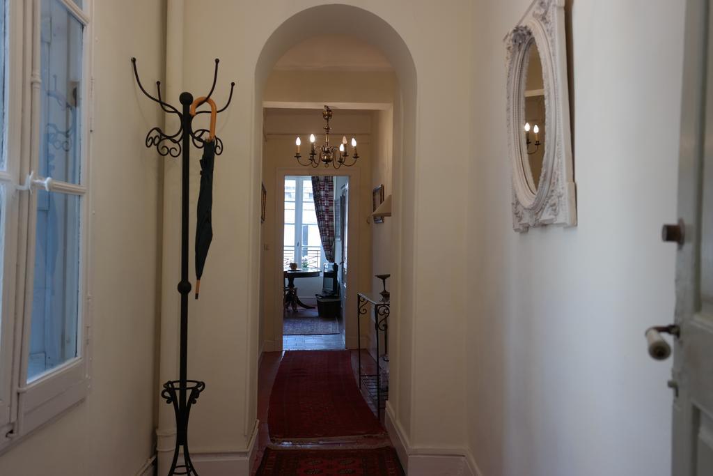 Penthouse Apartment Overlooking Place Carnot Каркассонн Екстер'єр фото